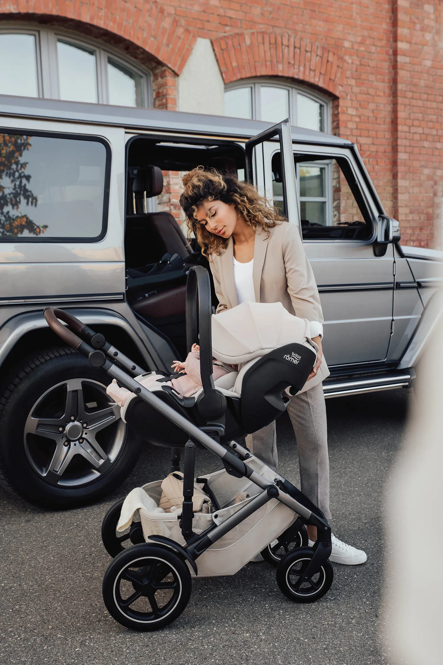 Автокресло 0+ Britax Roemer Baby-Safe Pro