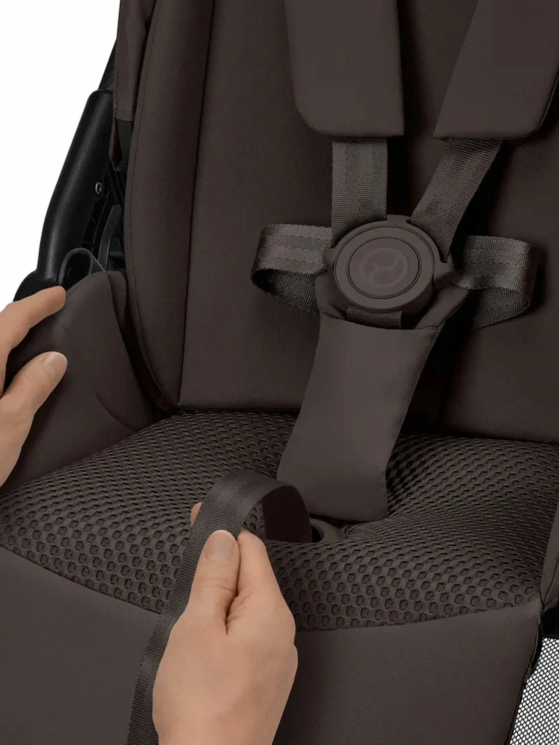 Коляска прогулочная Cybex Melio с дождевиком и бампером