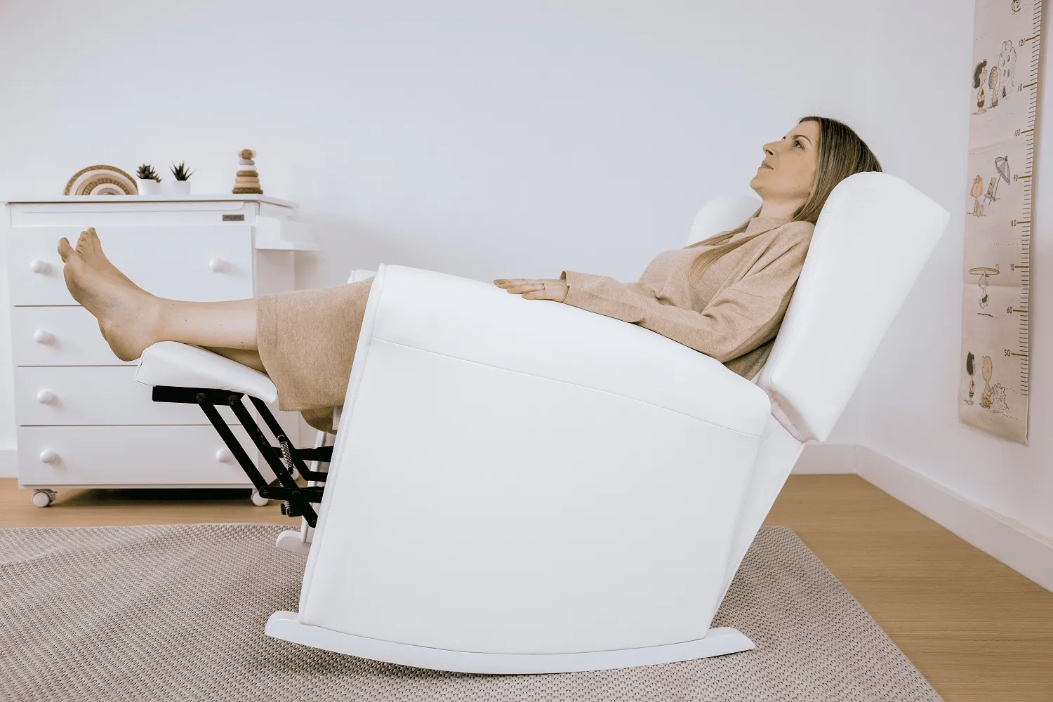 Кресло-качалка для кормления с Relax-системой Micuna Wing/Nanny