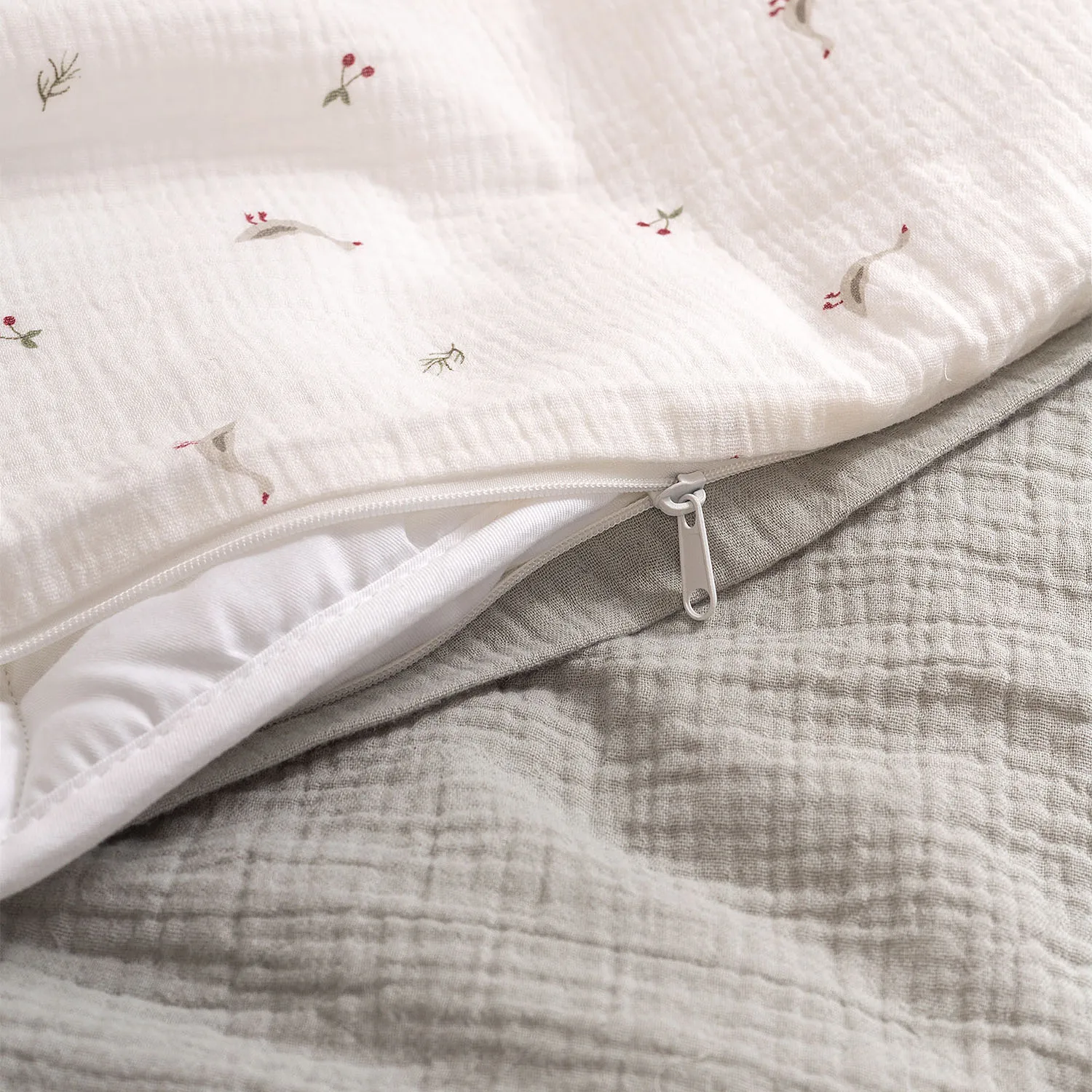 Комплект постельного белья Perina Muslin 3 предмета 120х60 Гуси/шалфей