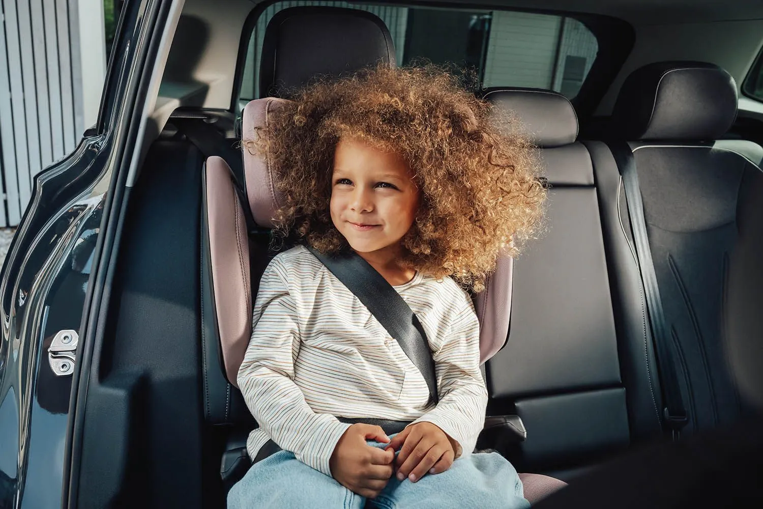 Автокресло 2/3 Britax Roemer KIDFIX PRO M i-Size Classic