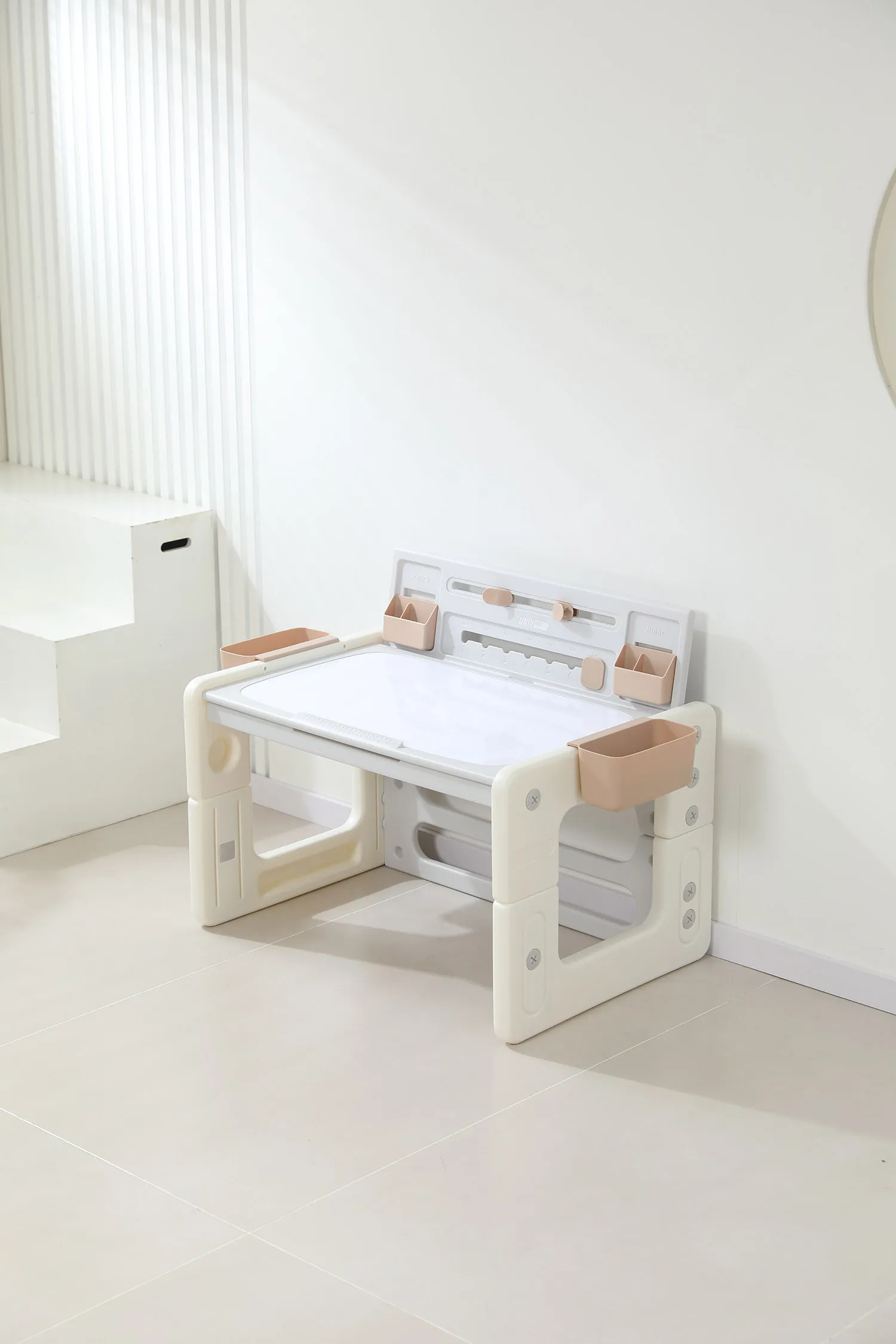 Стол со стульчиком 4 в 1 детский развивающий UNIX Kids Camel PPT4IN1CL