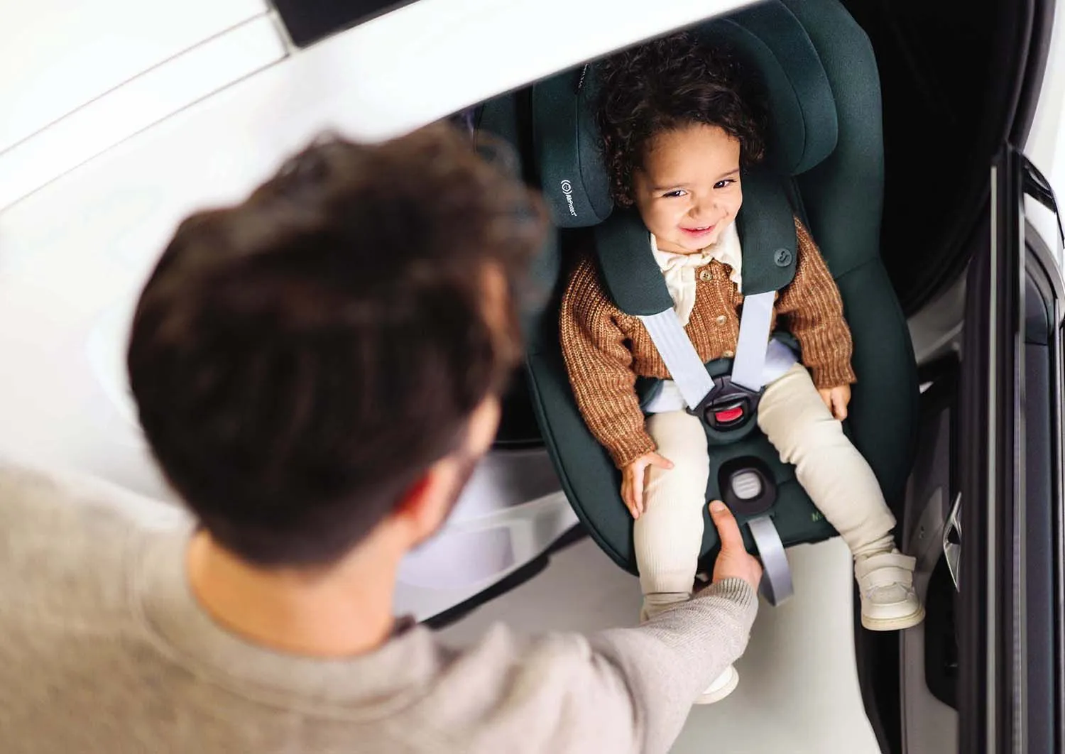 Автокресло 0+/1 Maxi-cosi Pearl 360 Pro Next