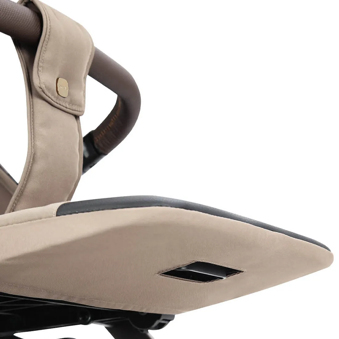 Коляска прогулочная Carrello Bravo Carbon CRL-5530
