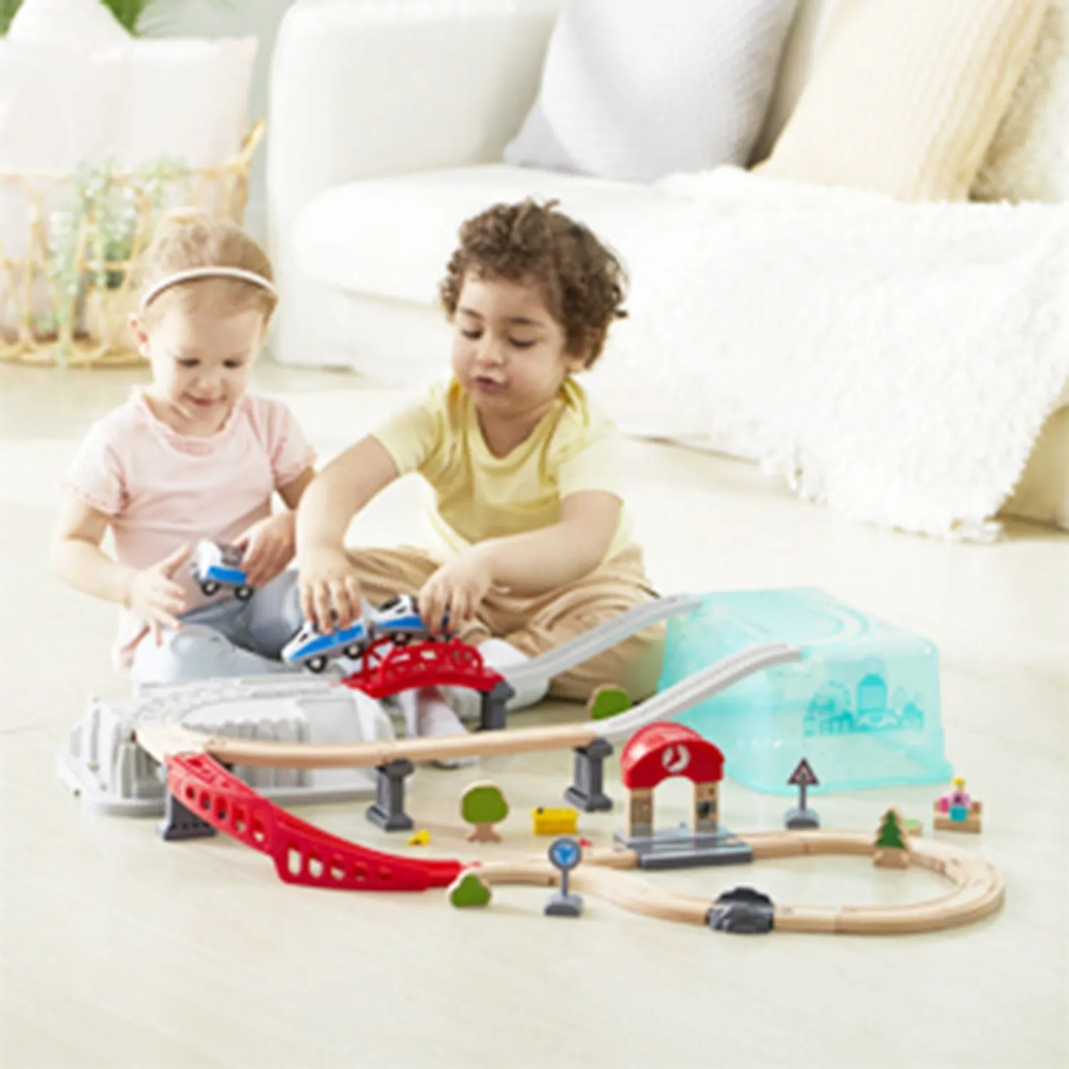 Игровой набор Ж/Д Hape «Городской поезд» E3771_HP