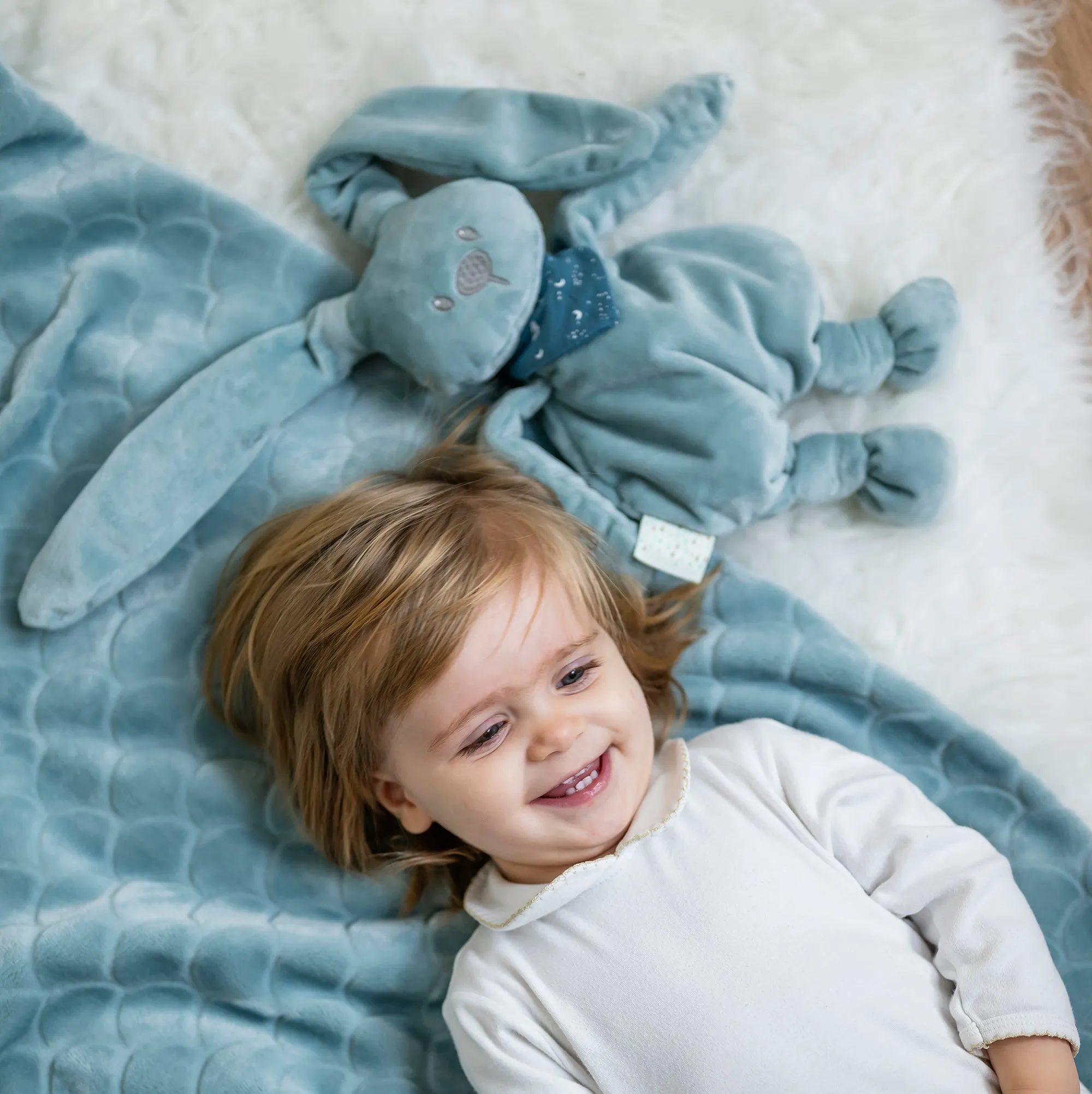Игрушка мягкая Nattou Soft toy Lapidou Кролик