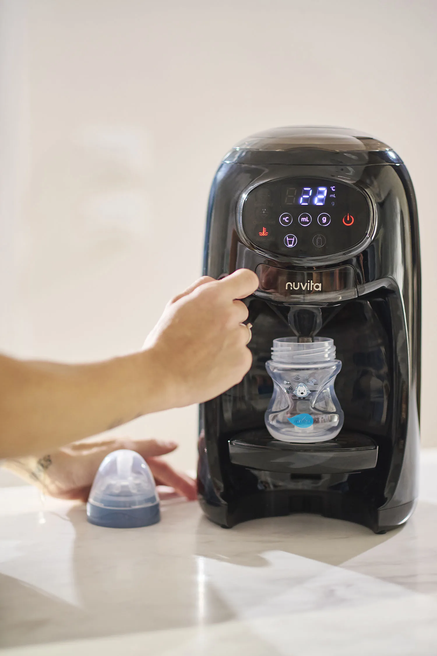 Машина Nuvita для приготовления молочной смеси 1180 Lattespresso NU-ALSC0026