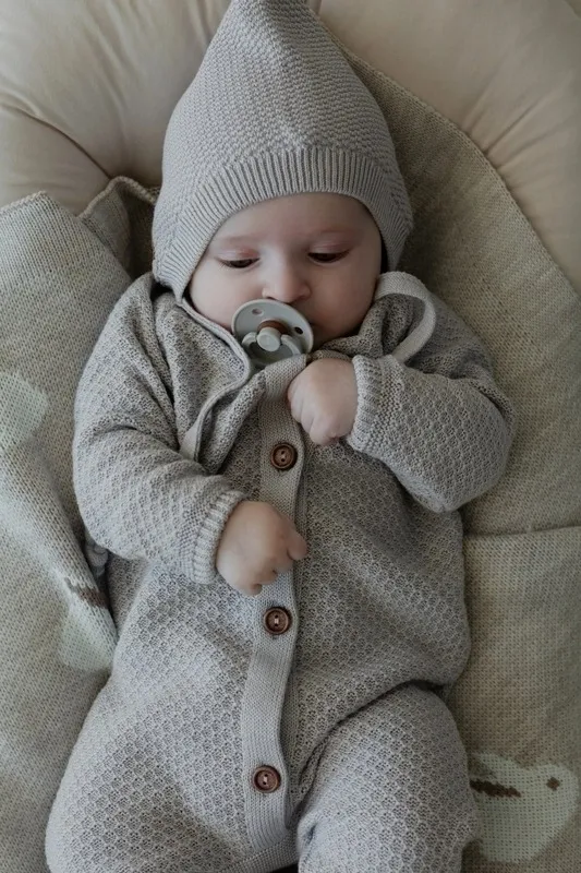 Шапка детская LoomKnits Elf Светло-серый