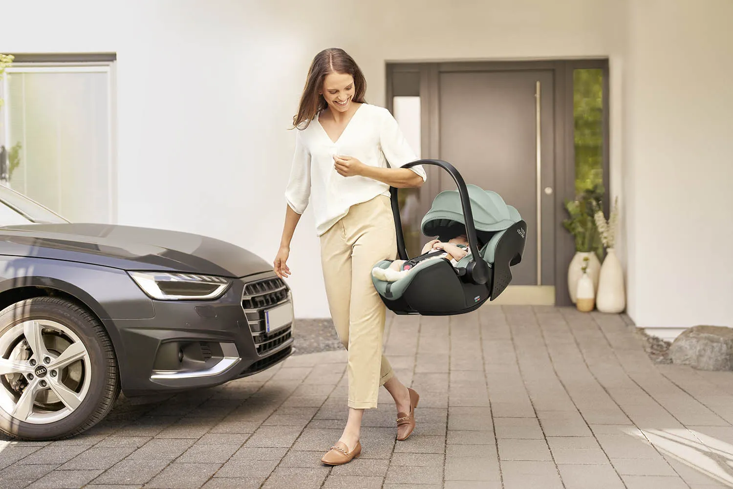 Автокресло 0+ Britax Roemer Baby-Safe Pro