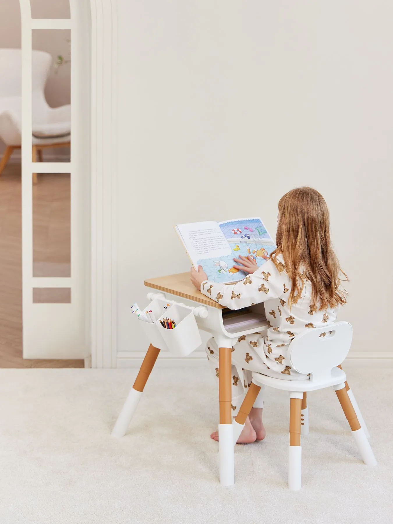 Комплект детской мебели Happy Baby LITEN: стол и стул