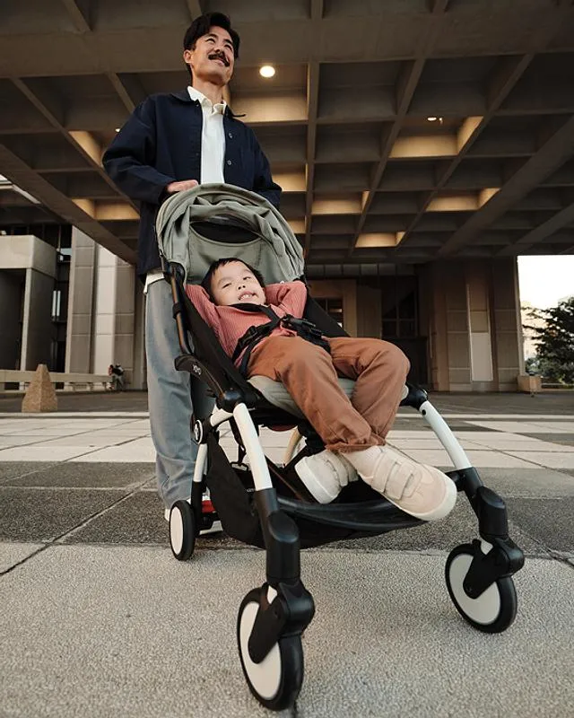 Коляска прогулочная Stokke/Babyzen YOYO³ рама чёрная