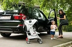 Эксклюзивная функциональная коляска Maclaren BMW