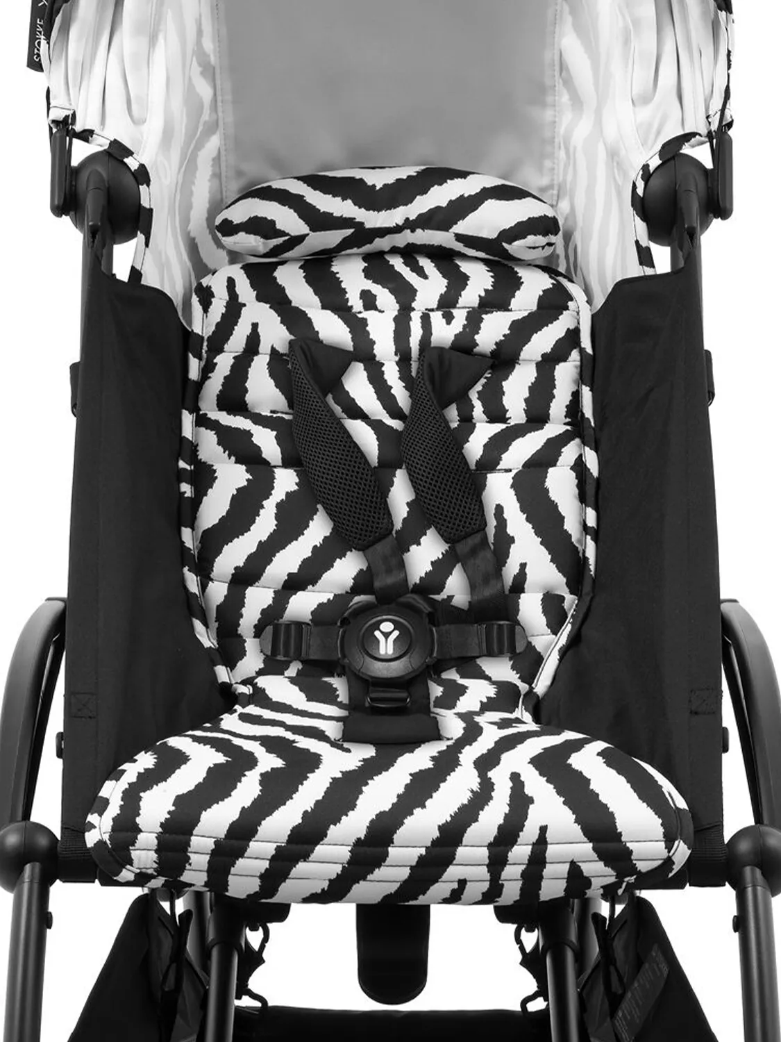 Коляска прогулочная Stokke/Babyzen YOYO³ рама чёрная