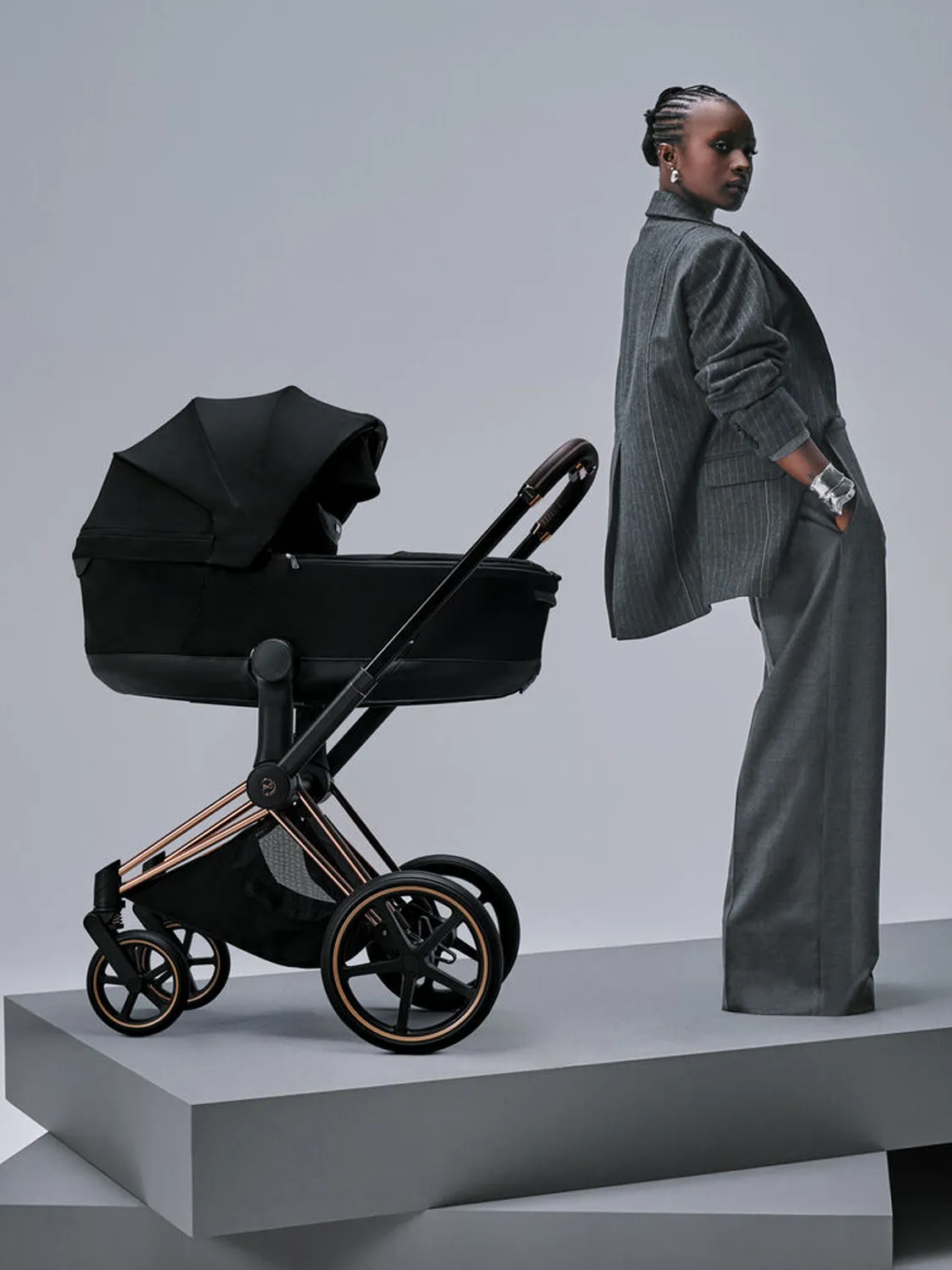 Коляска 2 в 1 Cybex Priam 5 Style шасси Rosegold