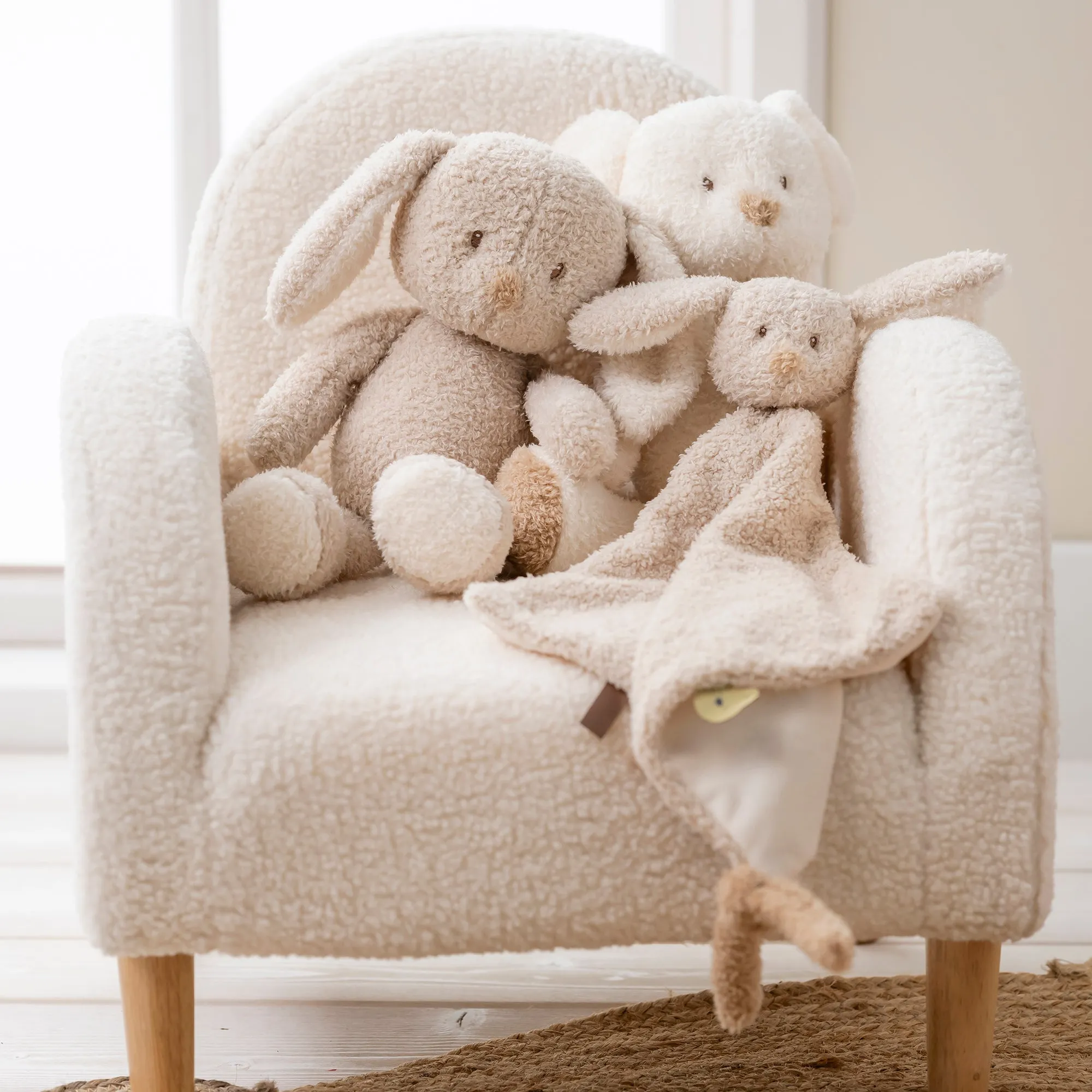 Игрушка мягкая Nattou Soft toy TEDDY Зайчик 856010
