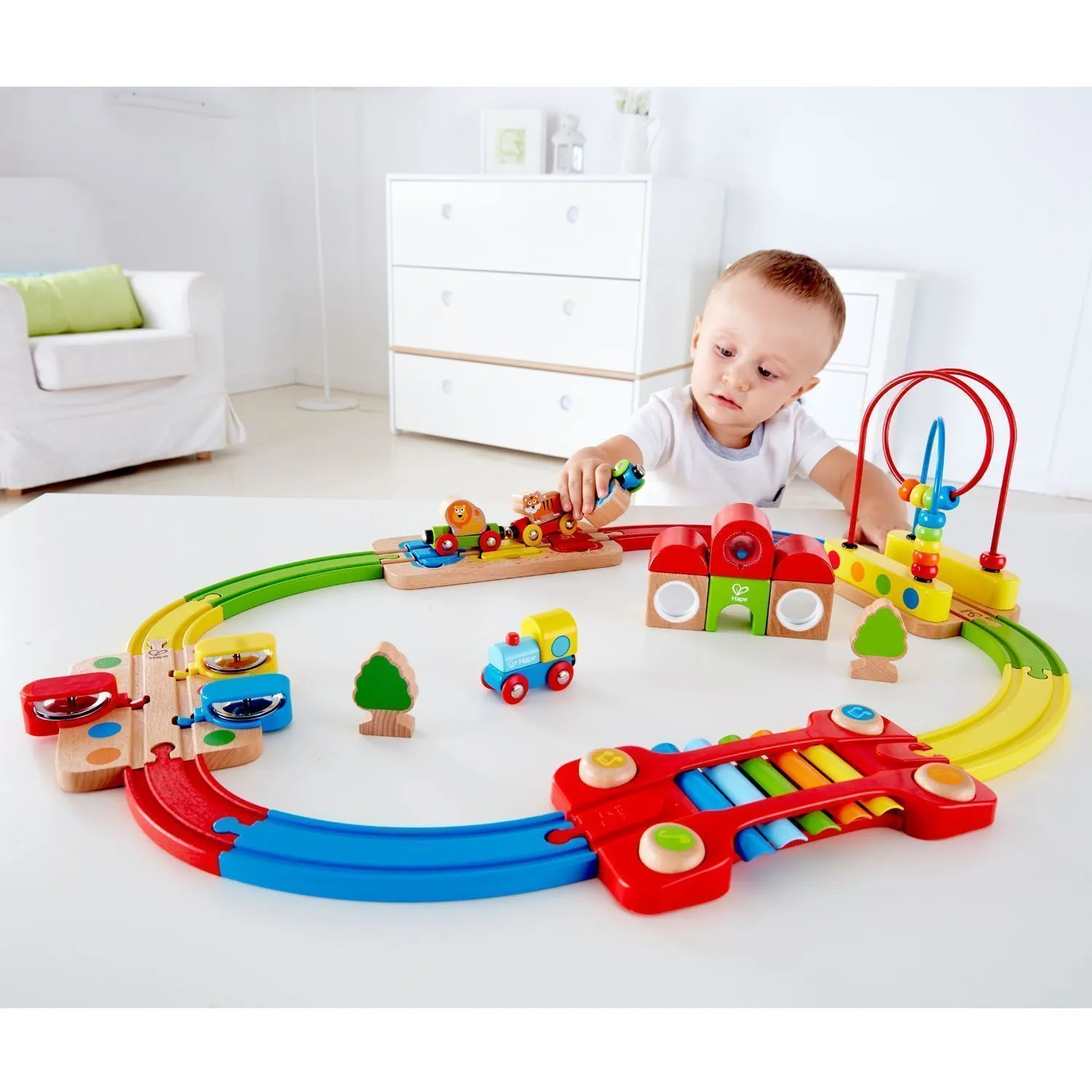 Музыкальная железная дорога Hape «Радужная головоломка» E3826_HP