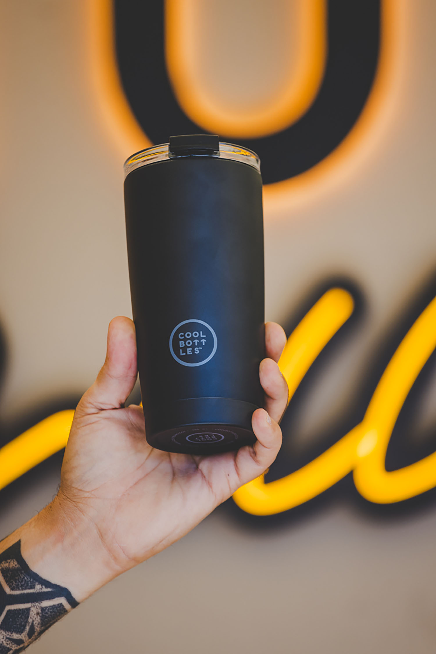 Термокружка Cool Bottles 330мл