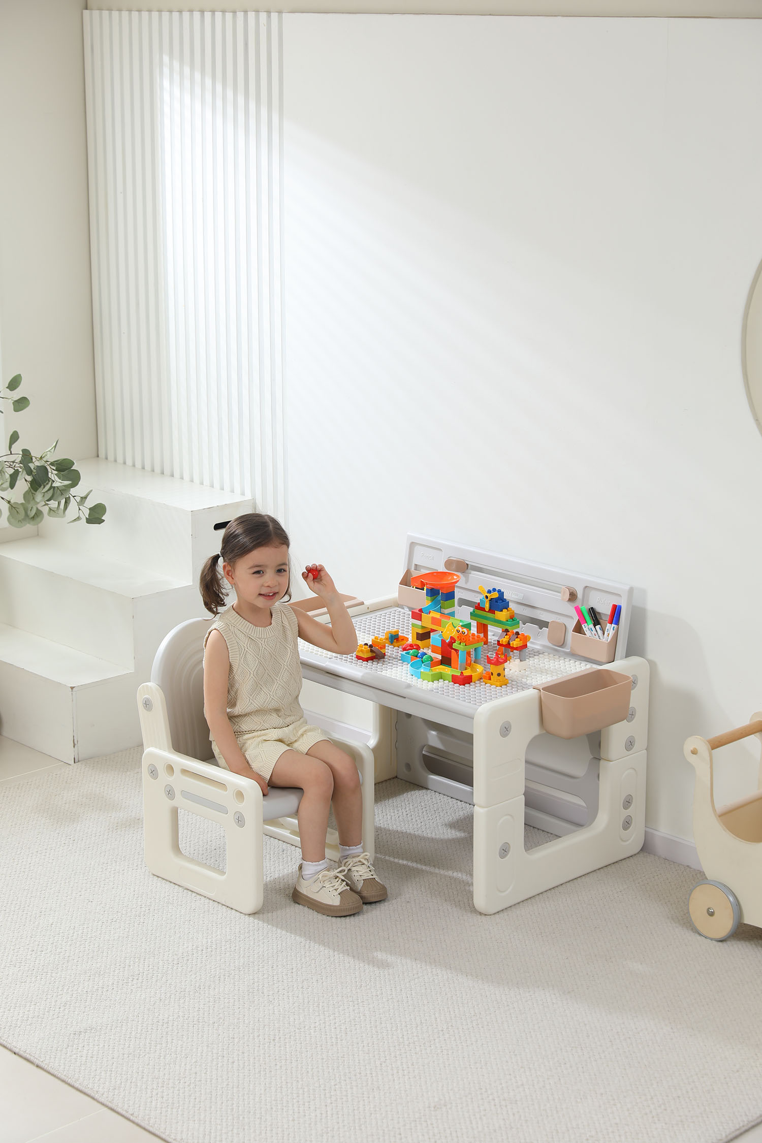 Стол со стульчиком 4 в 1 детский развивающий UNIX Kids Camel PPT4IN1CL Витрина