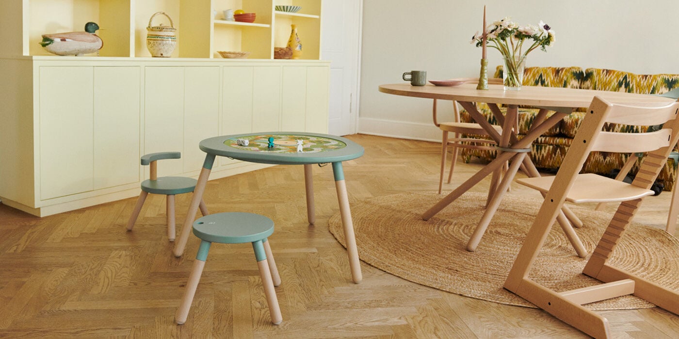 Стульчик для кормления и игр Stokke "MuTable", дерево, от 1.5 лет, 23-29см
