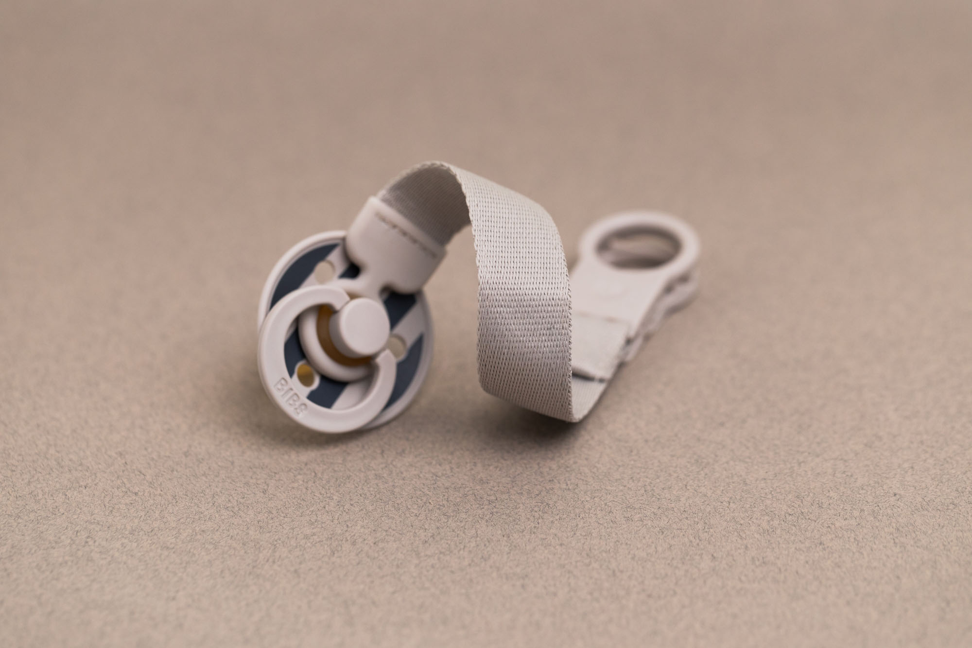 Держатель для пустышки BIBS Clip Loop