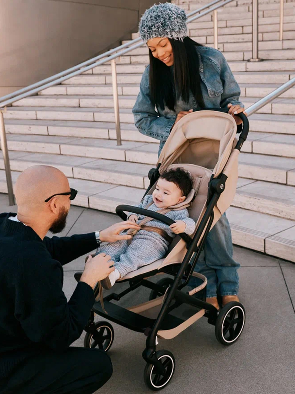 Коляска прогулочная Cybex Beezy с бампером и дождевиком 2026