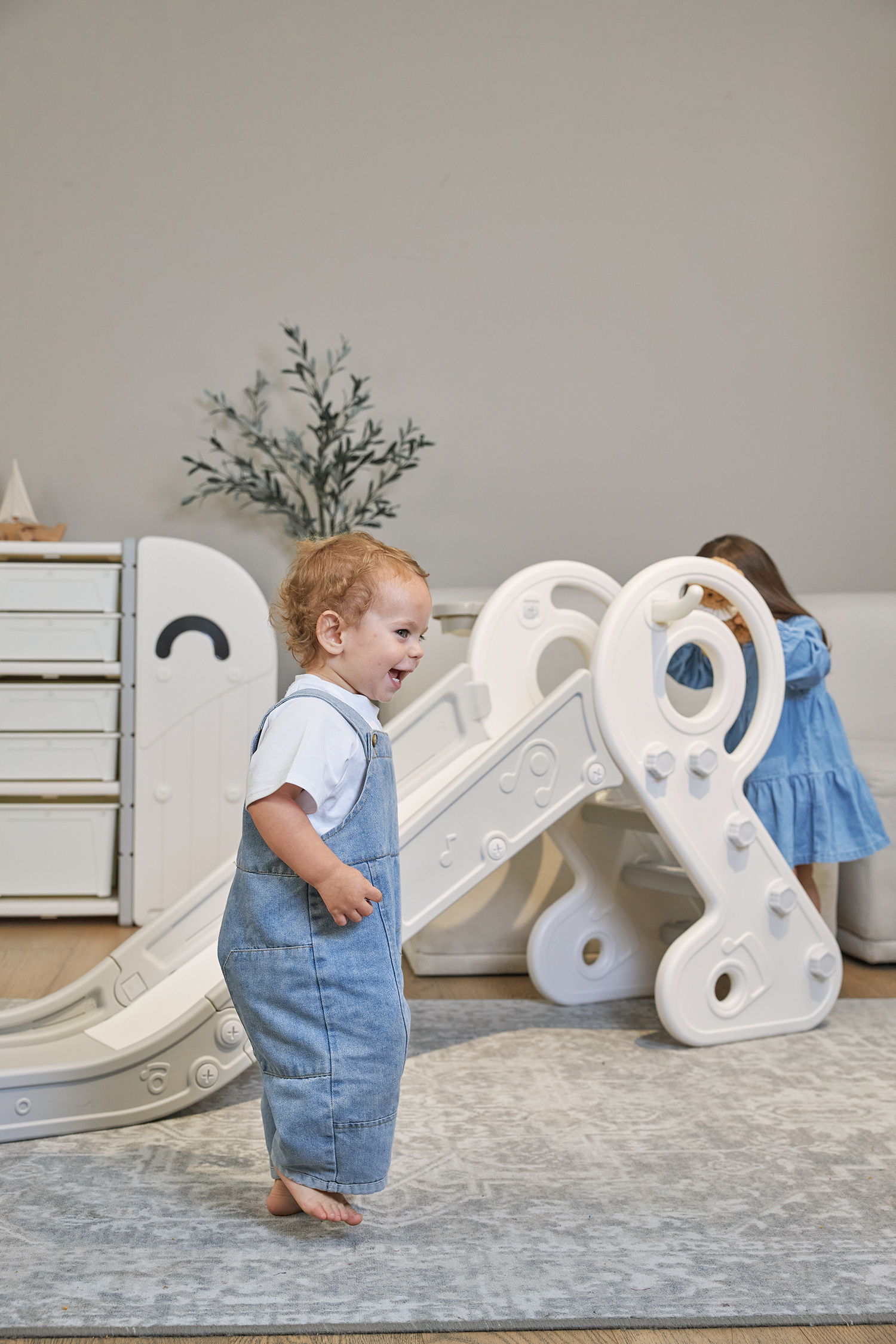 Комплект UNIX Kids: Горка Music Grey PPSL132GRY + Подарок Балансборд белый PPBB90W