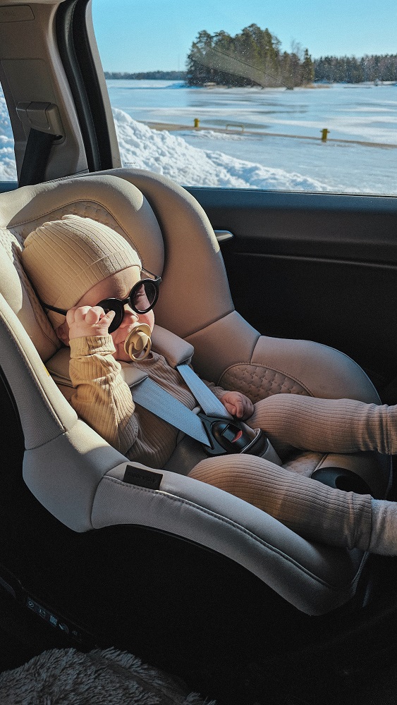 Автокресло 0+/1 Britax Roemer DUALFIX 5Z LUX