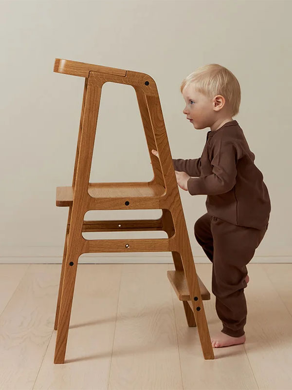 Башня помощника mommy’s uma массив дуба