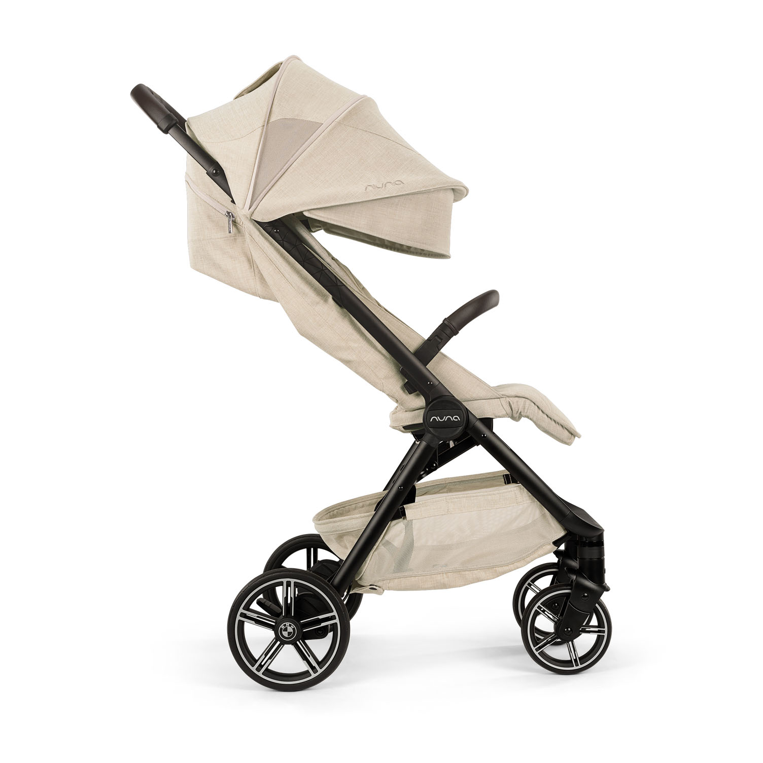 Коляска прогулочная Nuna TRVL LX BMW