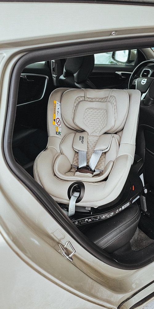 Автокресло 0+/1 Britax Roemer DUALFIX 5Z LUX